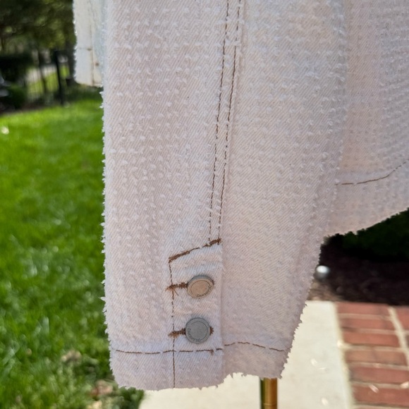 Blank NYC Ecru Cropped Punch Hole Shirt Jacket with Pockets - Picture 6 of 14